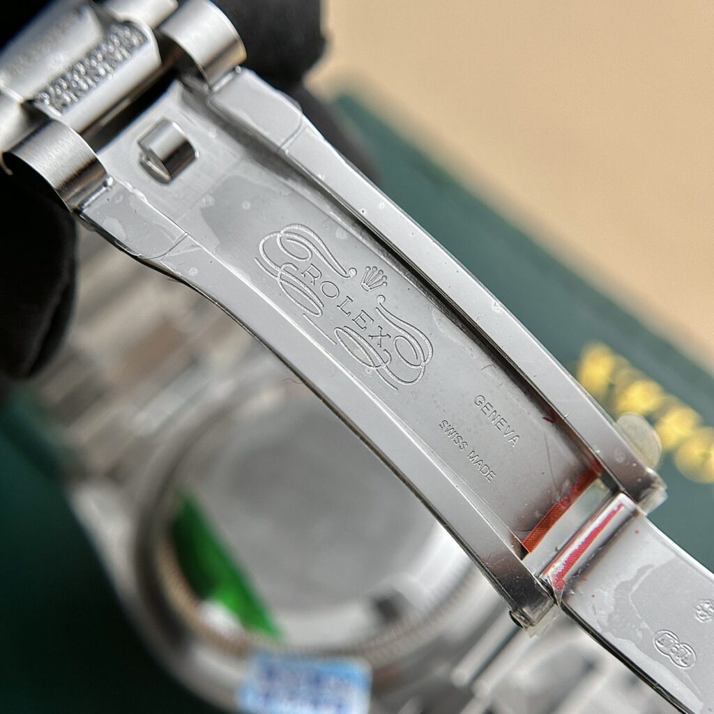 Đồng Hồ Rolex Day-Date Đính Full Đá Cọc Số 7 Màu TW Factory 40mm (1)