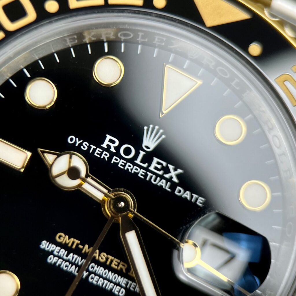 Đồng Hồ Rolex GMT-Master II 126713GRNR Bọc Vàng 18K Clean 41mm (1)