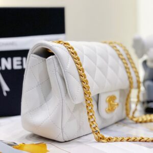 Túi Chanel Charm Hoa Trà Siêu Cấp Màu Trắng 20cm (2)