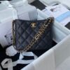 Túi Chanel Hobo Đeo Chéo Màu Đen Siêu Cấp 19x16cm (2)