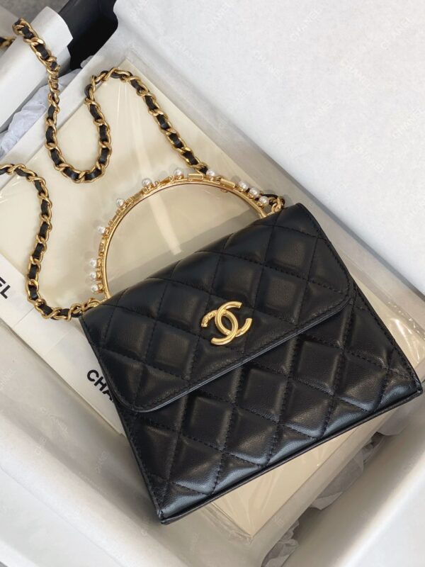 Túi Chanel Quai Đeo Đính Ngọc Siêu Cấp Màu Đen 12x15x6cm (2)