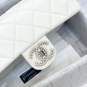 Túi Chanel Siêu Cấp Nữ Màu Trắng Đính Hạt 25cm (1)