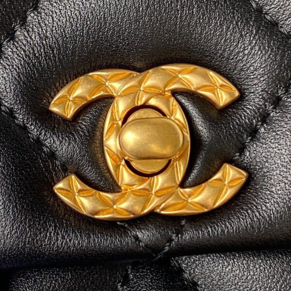 Túi Chanel Xích Charm Siêu Cấp Nữ Màu Đen 13x17x6cm (2)