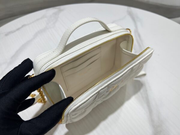 Túi Dior Caro Chất Da Mịn Màu Trắng Nữ Siêu Cấp 18cm (2)