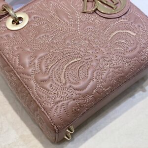 Túi Dior Lady Họa Tiết Hoa Văn Bắt Mắt Siêu Cấp 20cm (2)