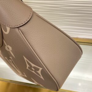 Túi Louis Vuitton LV Bagatelle Họa Tiết Monogram 24x18cm (1)