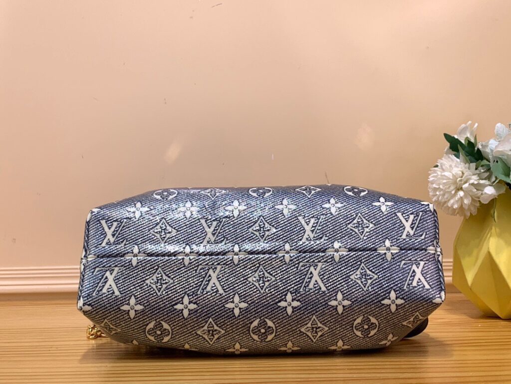 Túi Louis Vuitton LV Clucth Tisitt Siêu Cấp Họa Tiết Monogram 28x14cm (2)