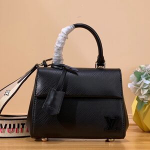 Túi Louis Vuitton LV Clunny Nữ Màu Đen Siêu Cấp 20x16cm (1)