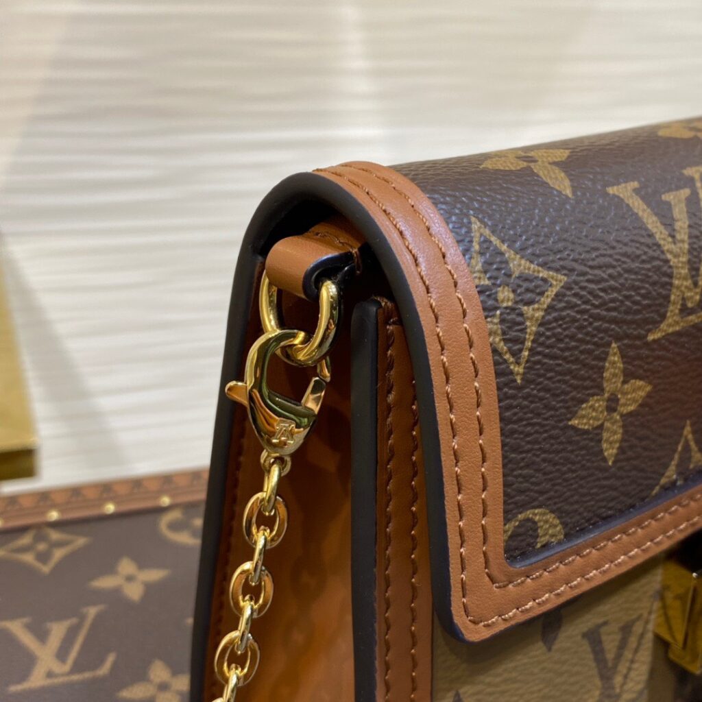 Túi Louis Vuitton LV Dauphine Woc Siêu Cấp Hoạ Tiết Mono 18 (2)