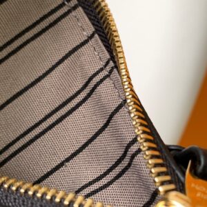 Túi Louis Vuitton LV Easy Pouch On Strap Siêu Cấp Nữ Màu Đen 19x11 (2)