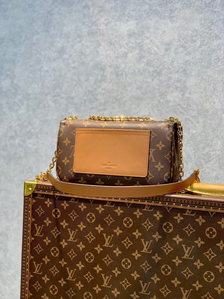 Túi Louis Vuitton LV Marceau Họa Tiết Monogram Siêu Cấp 24.5x16x6 (5)