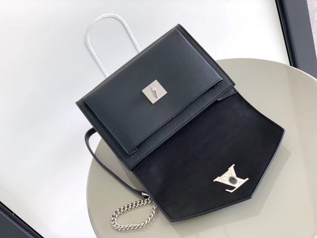 Túi Louis Vuitton LV Mylockme Chain Bag Like Auth Màu Đen 22.5x17x5 (2)