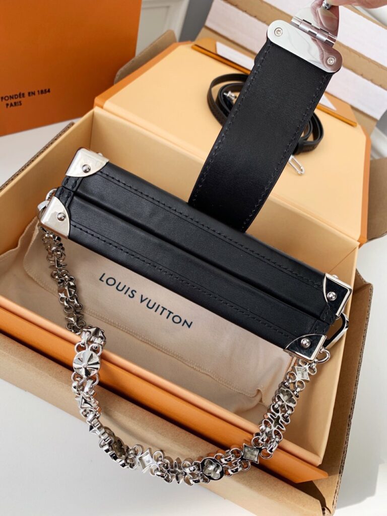 Túi Louis Vuitton LV Petite Monogram Chữ Nhật Siêu Cấp (2)