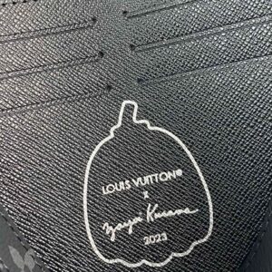 Túi Louis Vuitton LV Pochette Họa Tiết Bí Ngô Siêu Cấp 26cm (2)