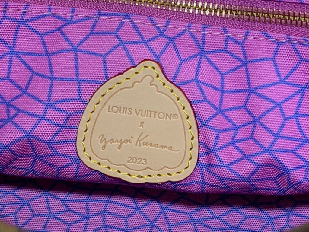 Túi Louis Vuitton OnTheGo MM LV x YK Bí Ngô 25x19x11 (1)