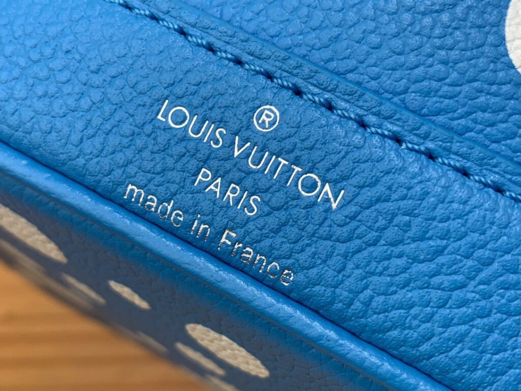 Túi Louis Vuitton x Yayoi Kusama NeoNoe Màu Xanh Chấm Bi (1)