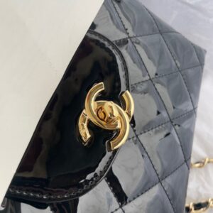 Túi Xách Chanel Siêu Cấp Da Bóng Quai Cầm Màu Đen 22cm