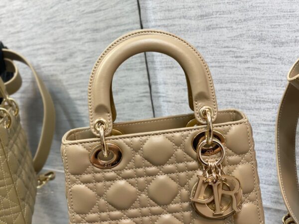 Túi Xách Dior Lady Utral Matte Bags Màu Vàng Da Mịn 20mm (1)