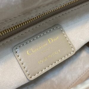 Túi Xách Dior Lady Utral Matte Bags Màu Vàng Da Mịn 20mm (1)