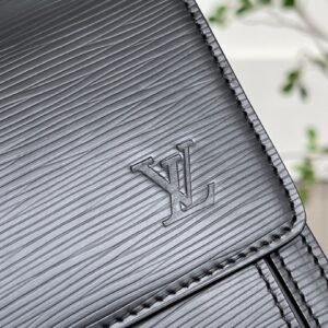 Túi Xách Louis Vuitton Clutch Thames Siêu Cấp Màu Đen 25cm (1)