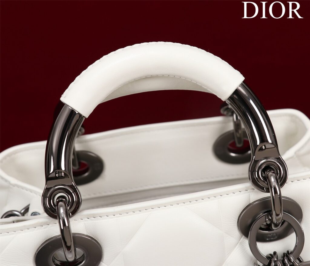 Túi Xách Nữ Hàng Hiệu Dior Lady Màu Trắng Da Mịn 24cm (3)