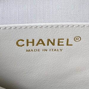 Balo Chanel Charm Mini Chất Da Mịn Màu Trắng Siêu Cấp 18x18x8cm