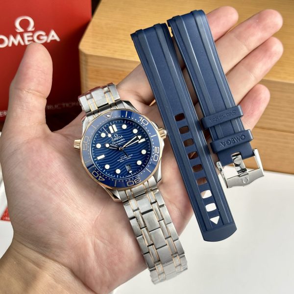 Đồng Hồ Omega Seamaster Diver 300M Replica 11 Mặt Xanh Dương (7)