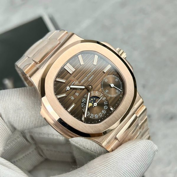 Đồng Hồ Patek Philippe Nautilus 5712R Bọc Vàng Mặt Chocolate GRF 40mm (2)