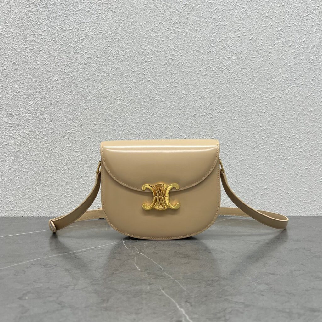 Túi Celine Bag khóa Logo Vàng Bóng Like Auth 18 (2)
