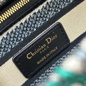 Túi Xách Dior Lady Họa Tiết Thổ Cẩm Siêu Cấp 24cm (2)