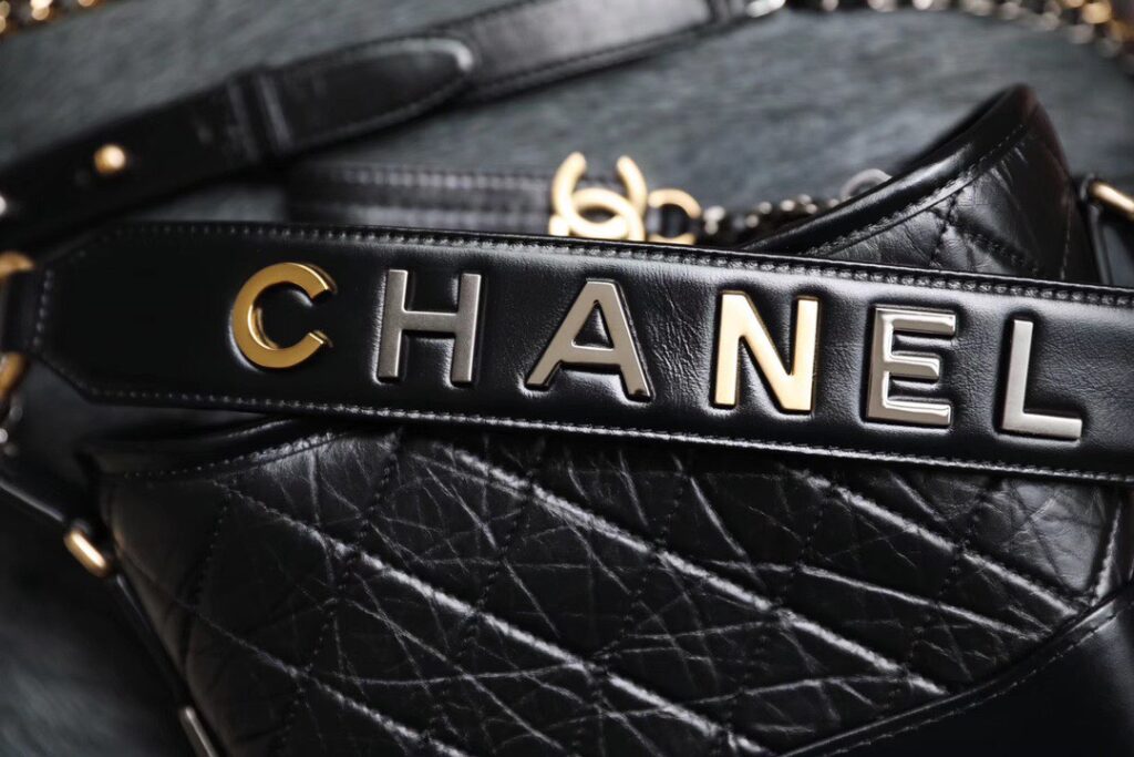 Túi Xách Hàng Hiệu Chanel Gabrielle Cao Cấp Màu Đen 20cm (2)