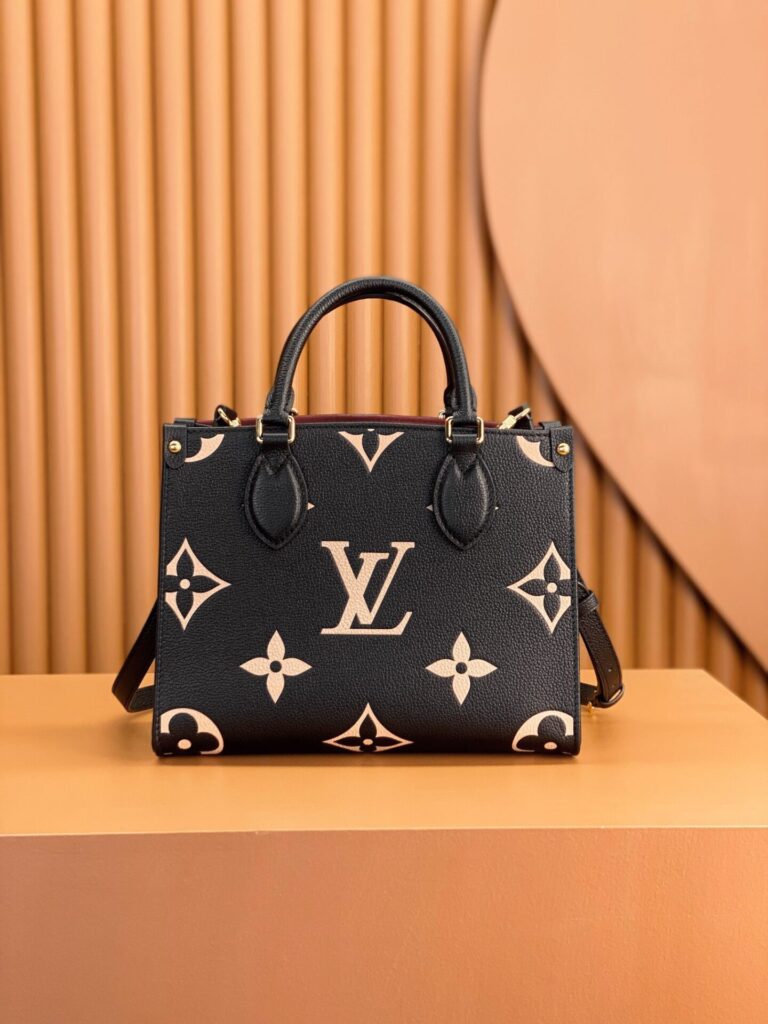 Túi Xách Hàng Hiệu Louis Vuitton LV On The Go PM Tote Bag 25cm (2)