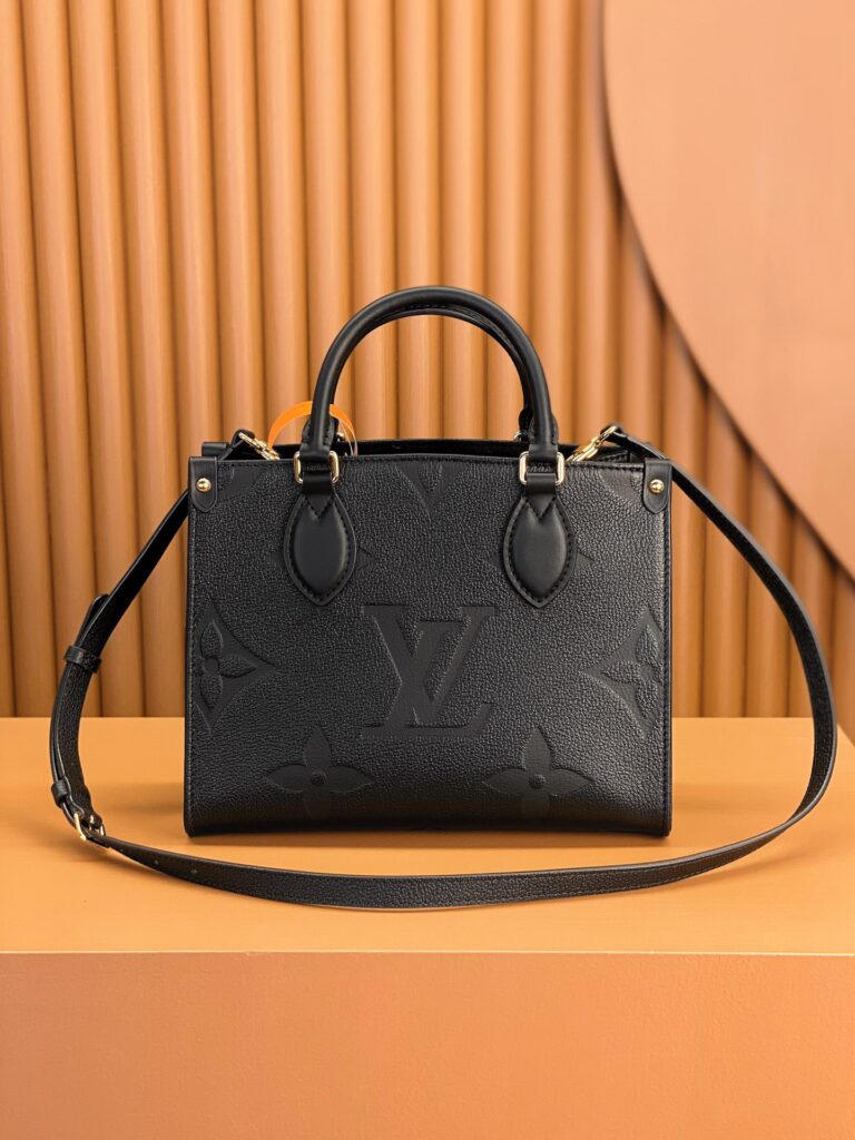 Túi Xách Louis Vuitton LV On The Go PM Tote Bag Siêu Cấp Màu Đen 25cm (2)