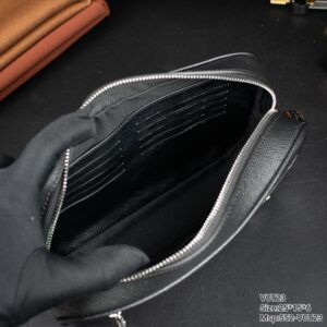 Túi Xách Nam Louis Vuitton LV Clutch Cao Cấp Màu Đen 25x15x6cm (2)