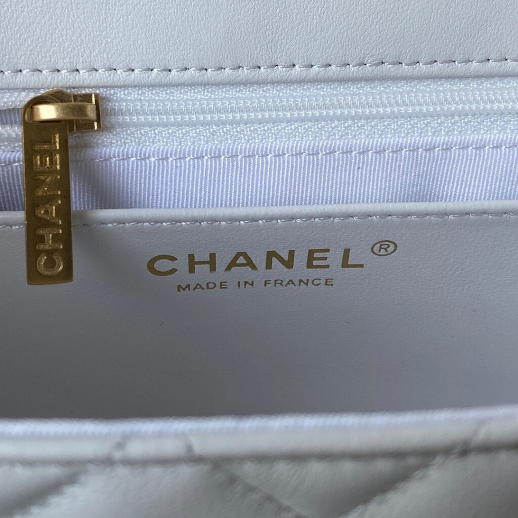 Túi Xách Siêu Cấp Chanel Xích Charm Da Mịn Nữ Màu Trắng 20cm (2)