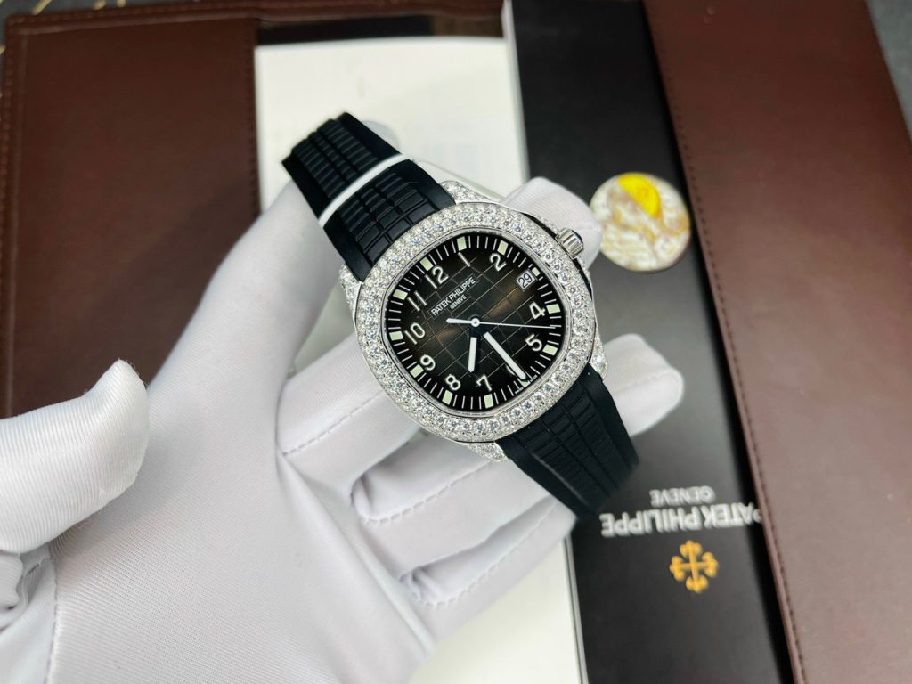 Đồng Hồ Patek Philippe Aquanaut 5167-300G Độ Kim Cương Moissanite (10)