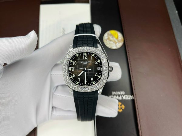 Đồng Hồ Patek Philippe Aquanaut 5167-300G Độ Kim Cương Moissanite (10)