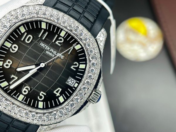 Đồng Hồ Patek Philippe Aquanaut 5167-300G Độ Kim Cương Moissanite (10)