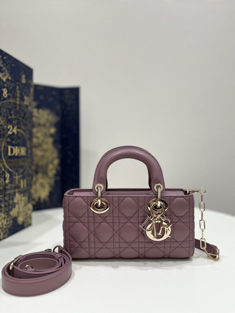Túi Xách Dior D-Joy Replica 11 Cao Cấp Nữ Màu Tím Khóa Vàng 22x15cm (2)