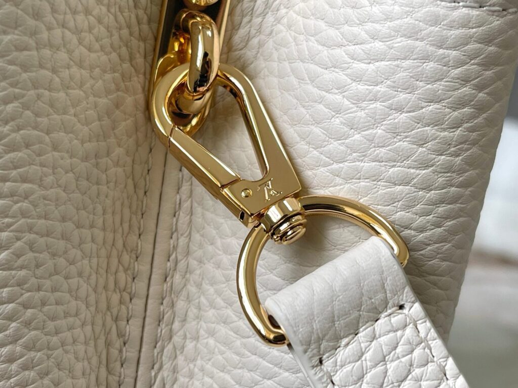 Túi Xách Louis Vuitton LV Capucines BB Rep 11 Nữ Màu Trắng 27x18x9cm (2)
