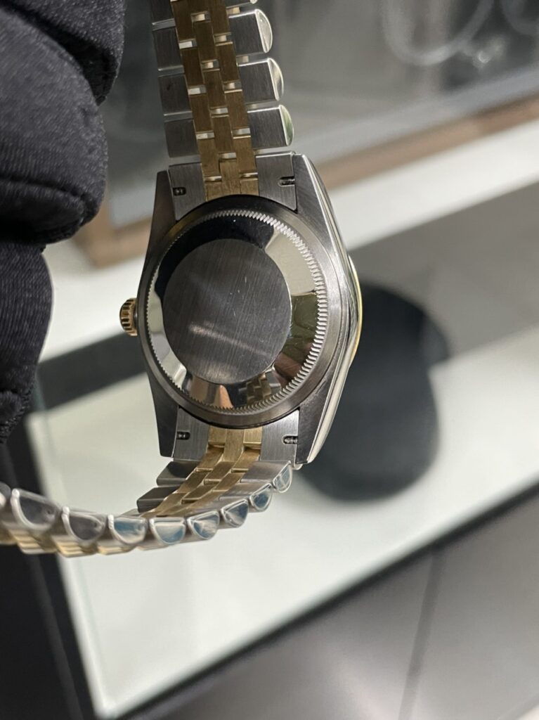 Đồng Hồ Đã Qua Sử Dụng Rep Rolex DateJust Bọc Vàng Mặt Nếp Gấp 41mm (2)