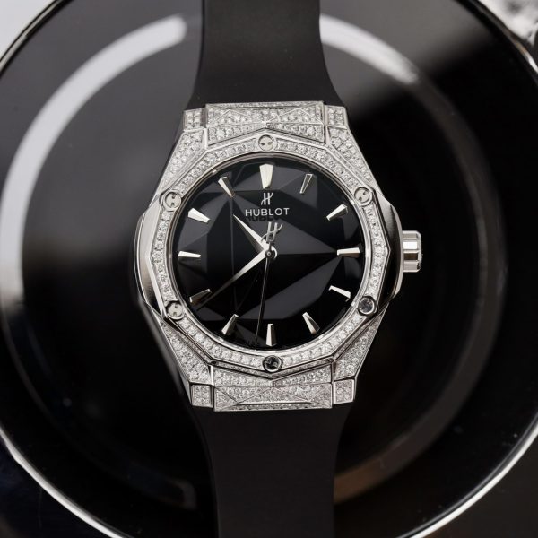 Đồng Hồ Hublot Orlinski Titanium Chế Tác Full Kim Cương Tự Nhiên