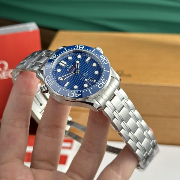 Đồng Hồ Omega Seamaster Diver 300M Co-Axial Master Replica Màu Xanh VSF (3)