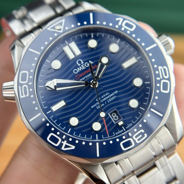 Đồng Hồ Omega Seamaster Diver 300M Co-Axial Master Replica Màu Xanh VSF (3)