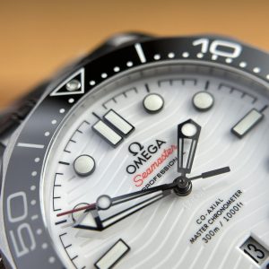 Đồng Hồ Omega Seamaster Diver 300m Co-Axial