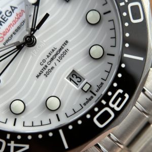 Đồng Hồ Omega SeamasterDiver 300m