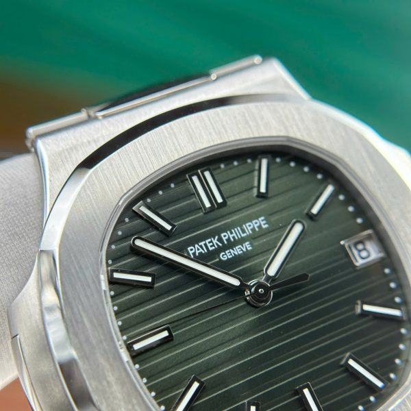 Đồng Hồ Patek Philippe Nautilus 5711 Replica Cao Cấp Tinh Chỉnh Like Auth (15)