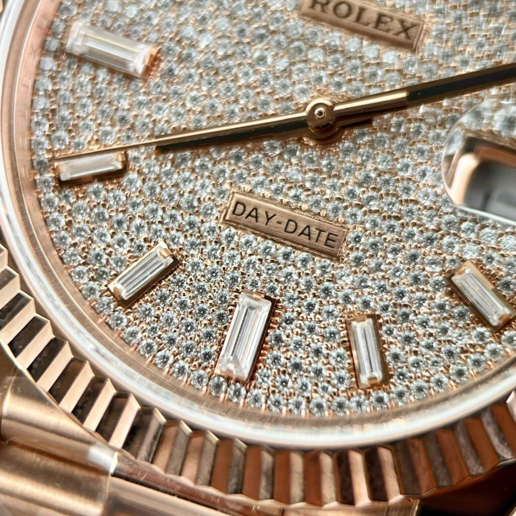 Đồng Hồ Rolex Day-Date Bọc Vàng 18K Đính Moissanite Full Mặt GM V2 40mm (2)