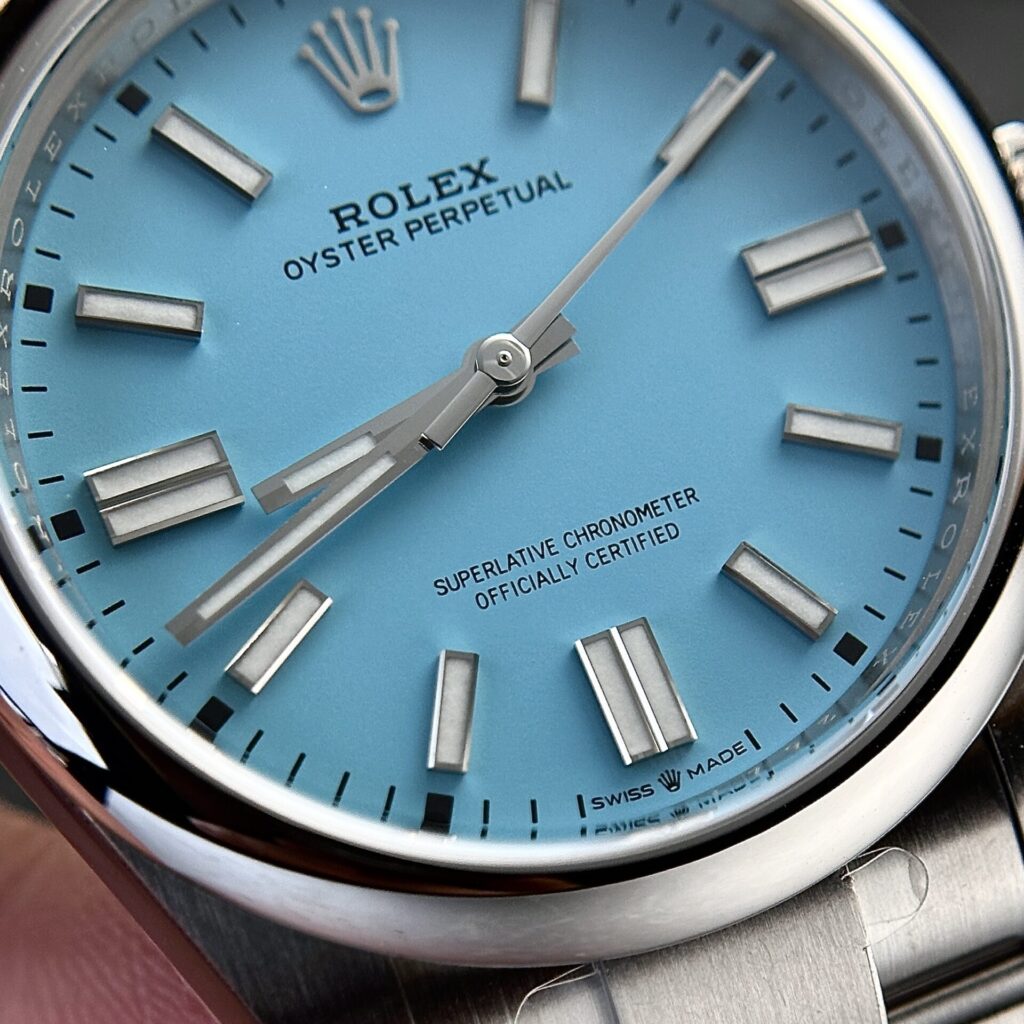 Đồng Hồ Rolex Oyster Perpetual 124300
