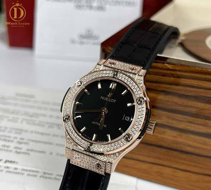 Dwatch Luxury Shares Expert Tips on Choosing Hublot Replica Watches (1)